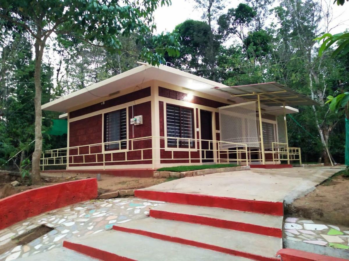 Woodside Homestay Wayanad Batheri ภายนอก รูปภาพ