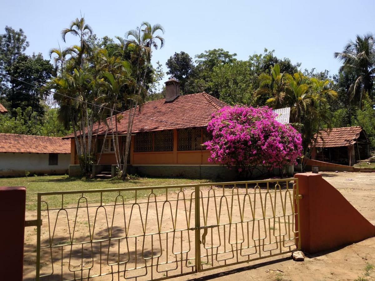 Woodside Homestay Wayanad Batheri ภายนอก รูปภาพ