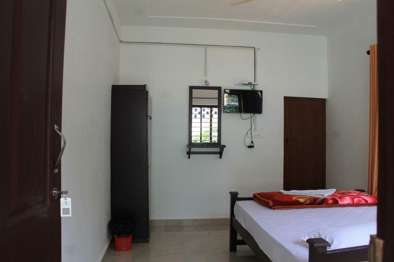 Woodside Homestay Wayanad Batheri ภายนอก รูปภาพ